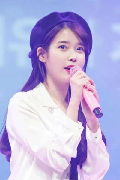 IU