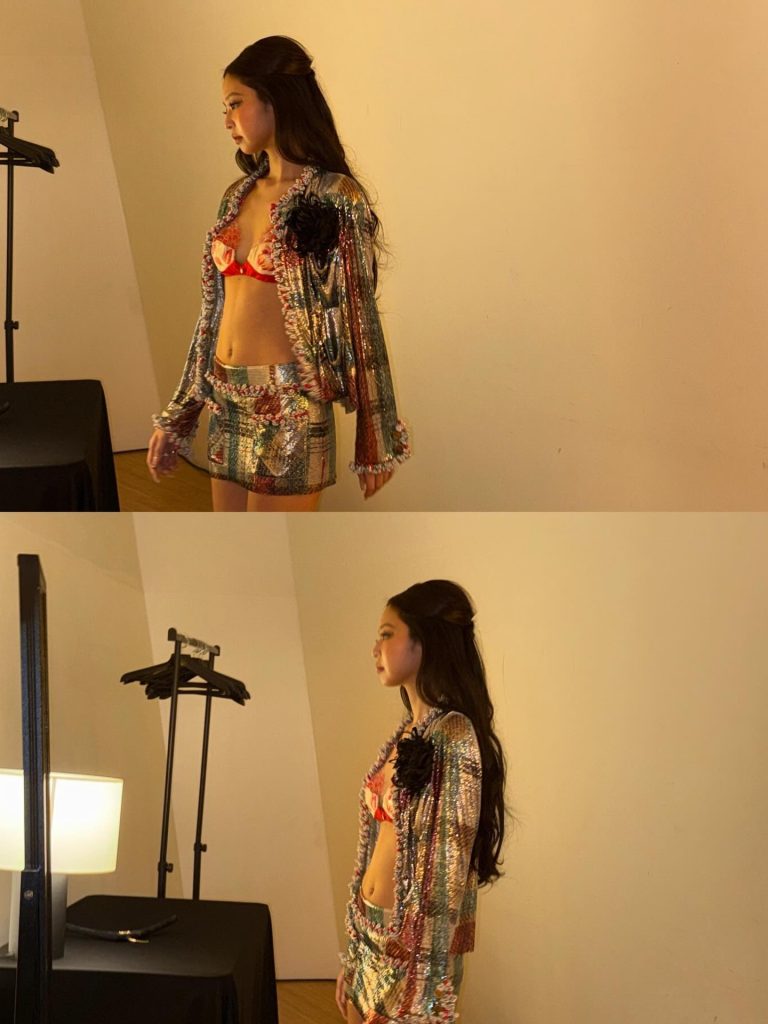 Jennie 香奈儿造型 8